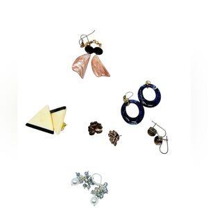 LOT Of Six Vintage Pairs Of Earrings Different Shapes Colors